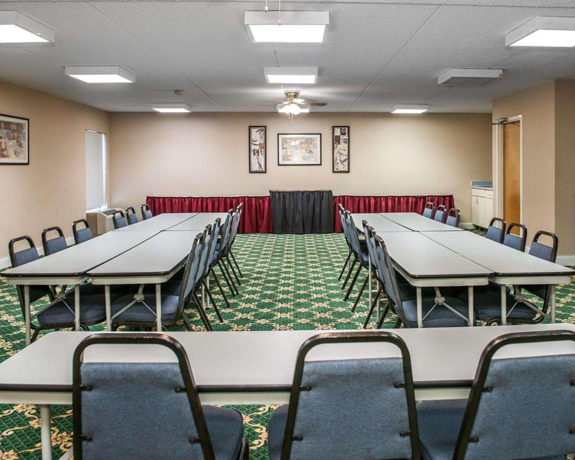 Quality Inn Rochester South Εξωτερικό φωτογραφία