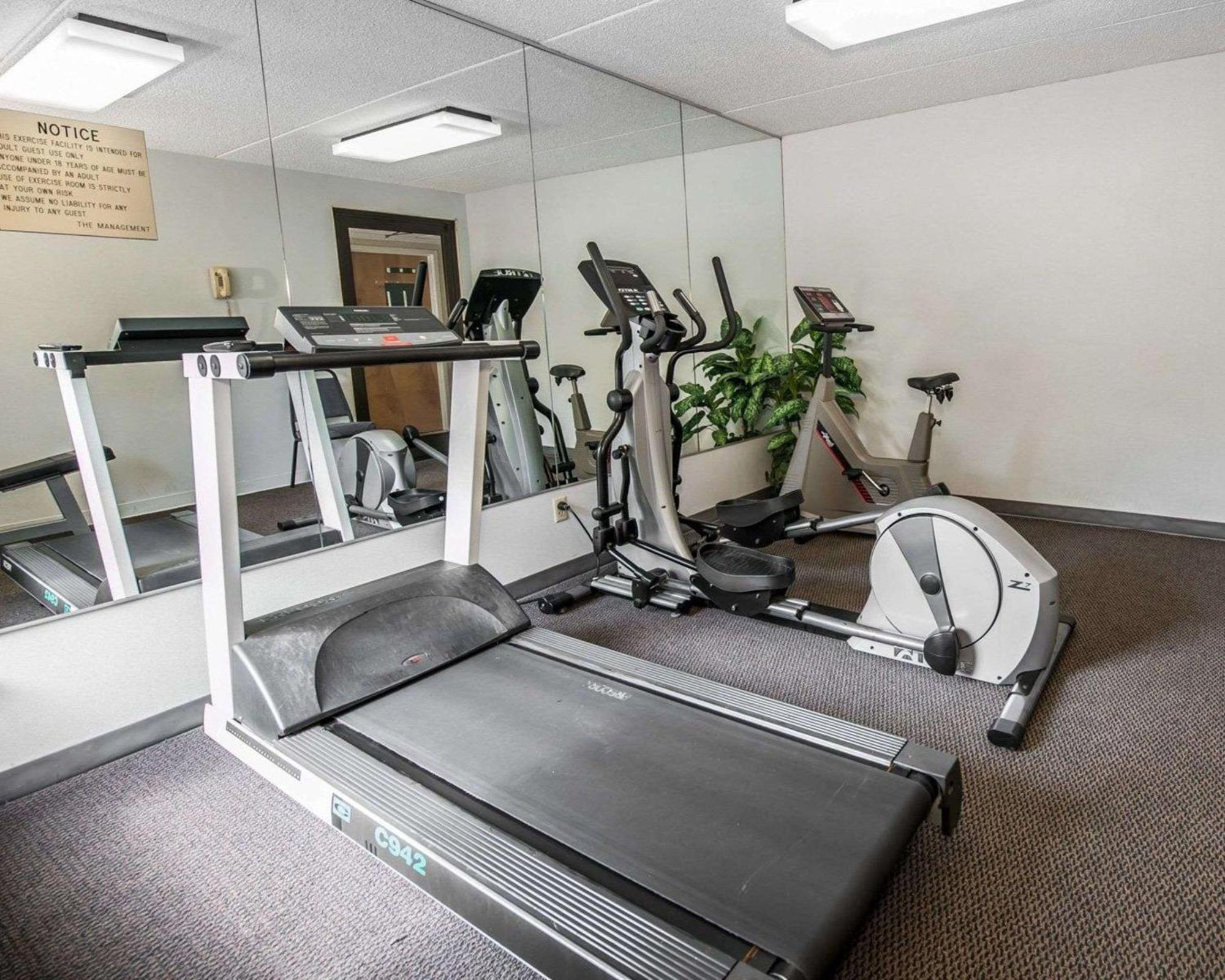 Quality Inn Rochester South Εξωτερικό φωτογραφία