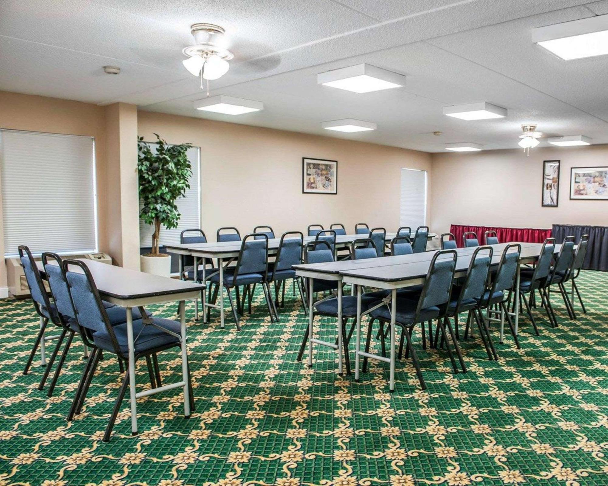 Quality Inn Rochester South Εξωτερικό φωτογραφία